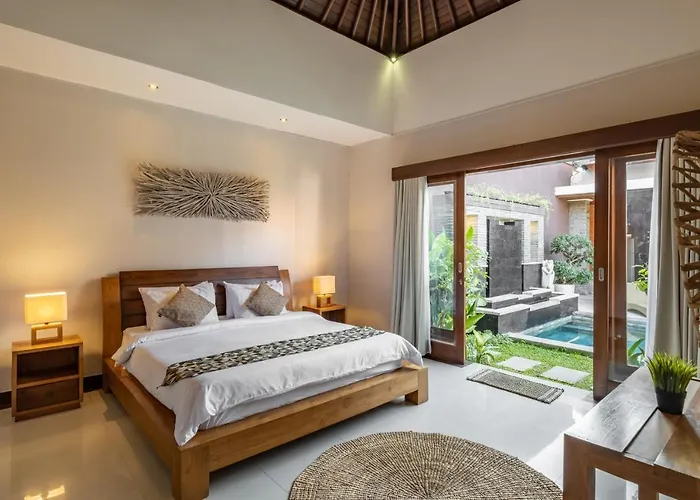 Lapiz Lazuli - Kuta Luxury Private Pool Villa