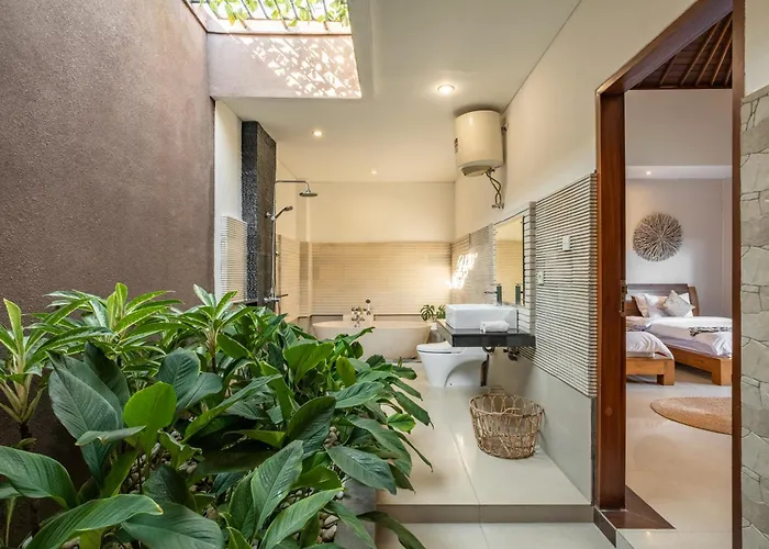 Villa Lapiz Lazuli - Kuta Luxury Private Pool