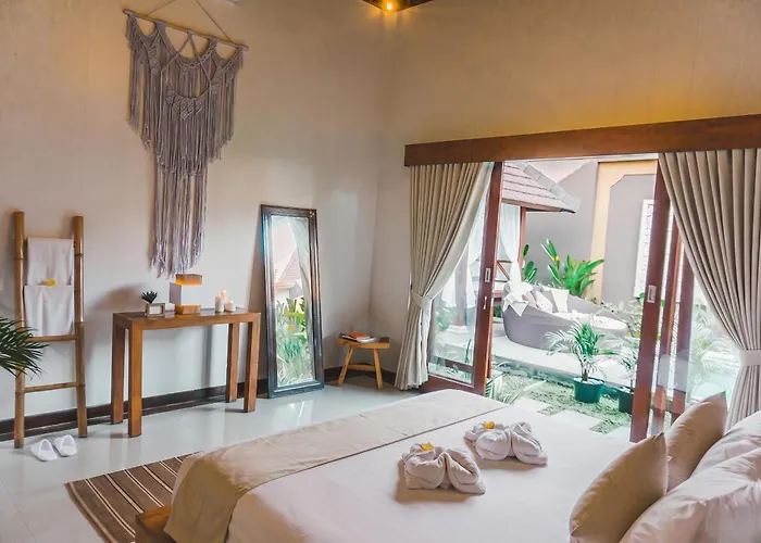 Villa Lapiz Lazuli - Kuta Luxury Private Pool Seminyak (Bali)
