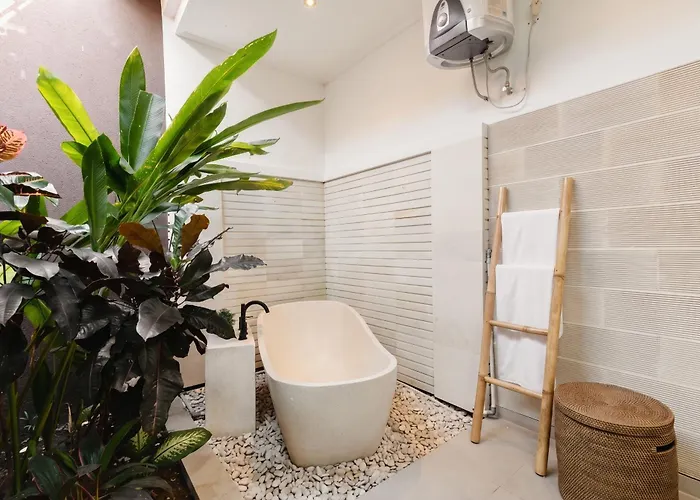 Lapiz Lazuli - Kuta Luxury Private Pool Villa