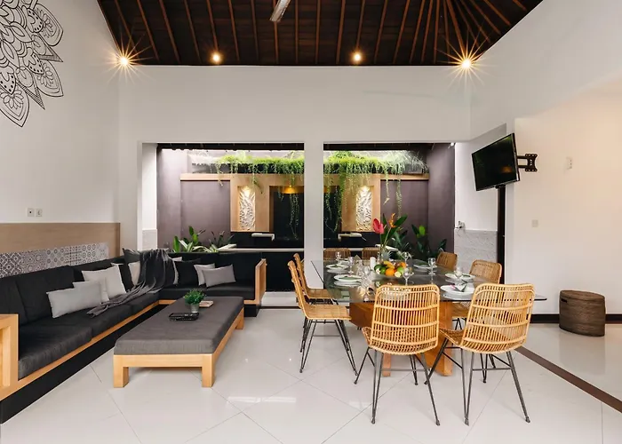 Villa Lapiz Lazuli - Kuta Luxury Private Pool *