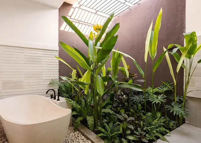 Lapiz Lazuli - Kuta Luxury Private Pool Villa